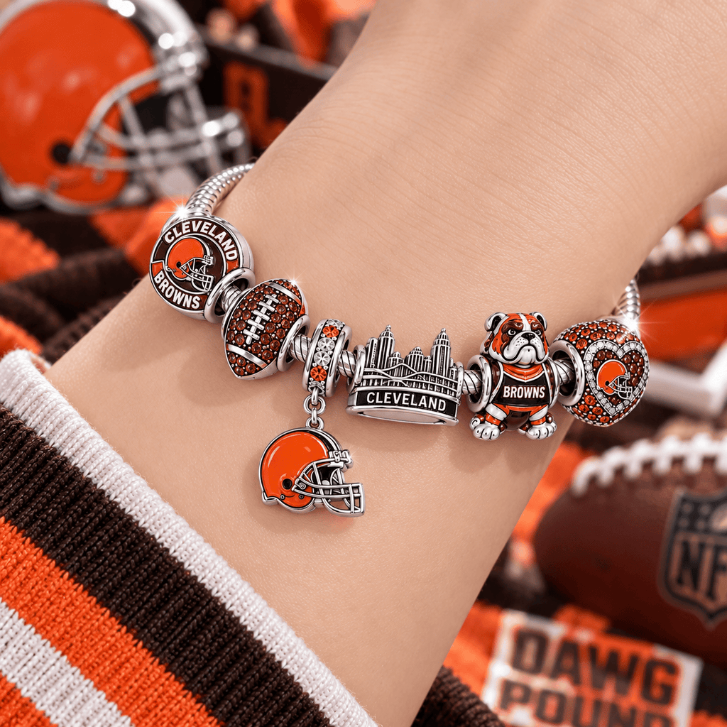 CLVB Silver Charm Bracelet Set VTH